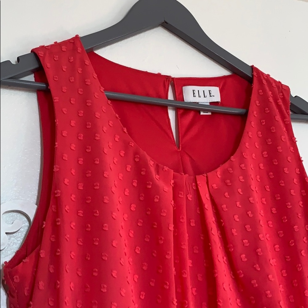 Pink overlay dress - Picture 2 of 5